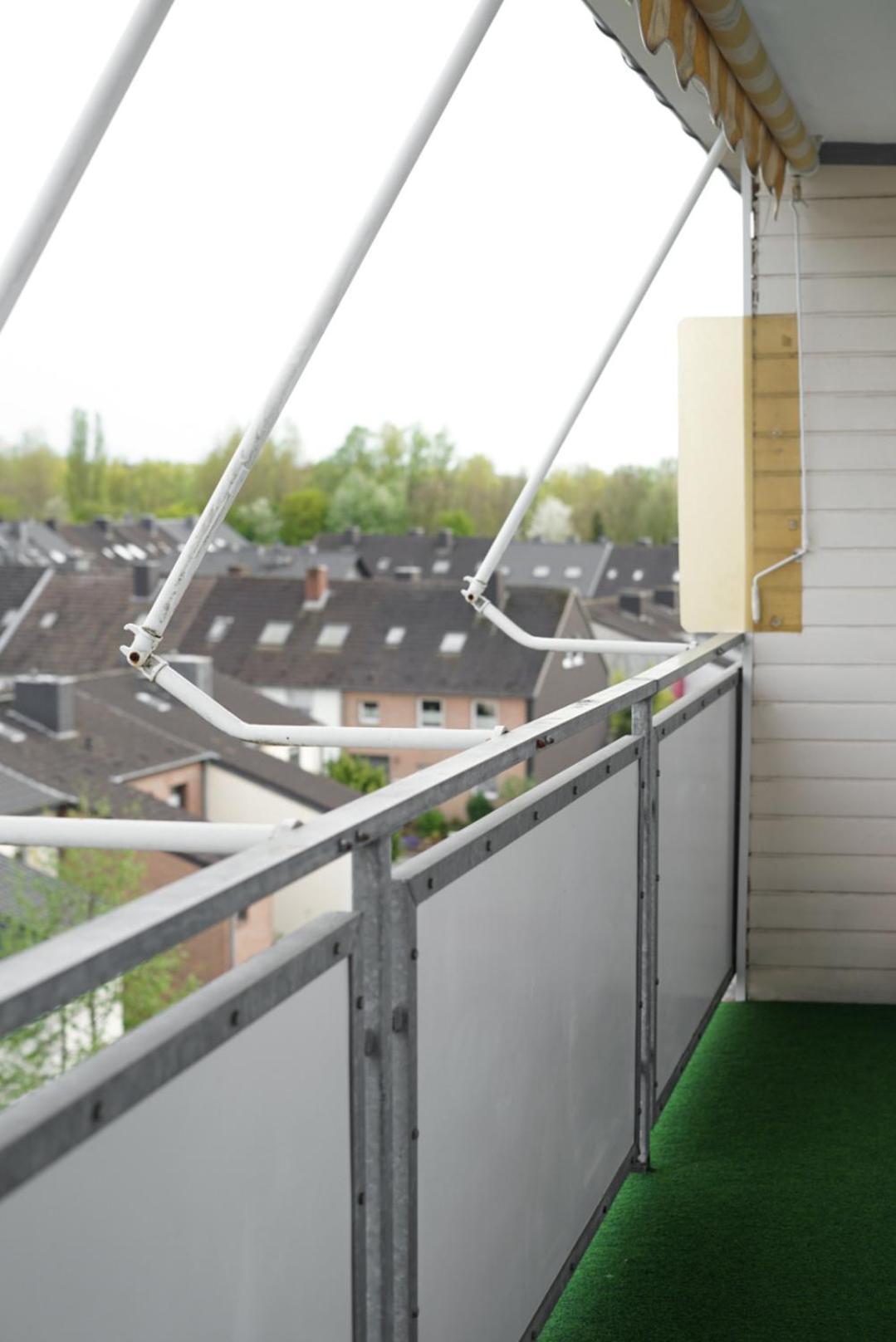 Moeblierte 3-Zimmer-Wohnung Nahe Duesseldorf In Duisburg-Sued Exteriör bild